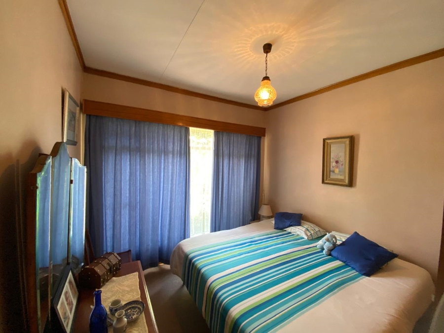 4 Bedroom Property for Sale in Kannoniers Park North West